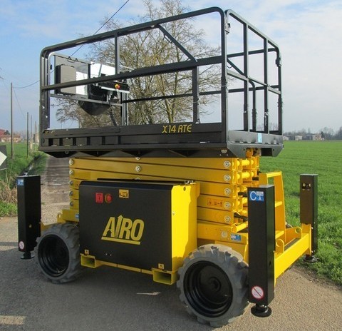 Scherenarbeitsbühne AIRO X14 RTE (Vorlauf)